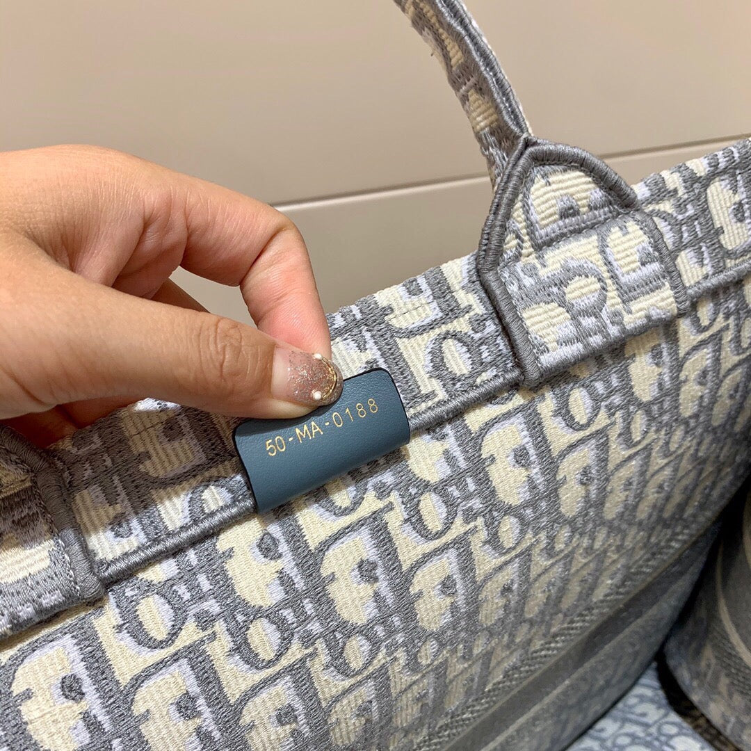 Dior Bag