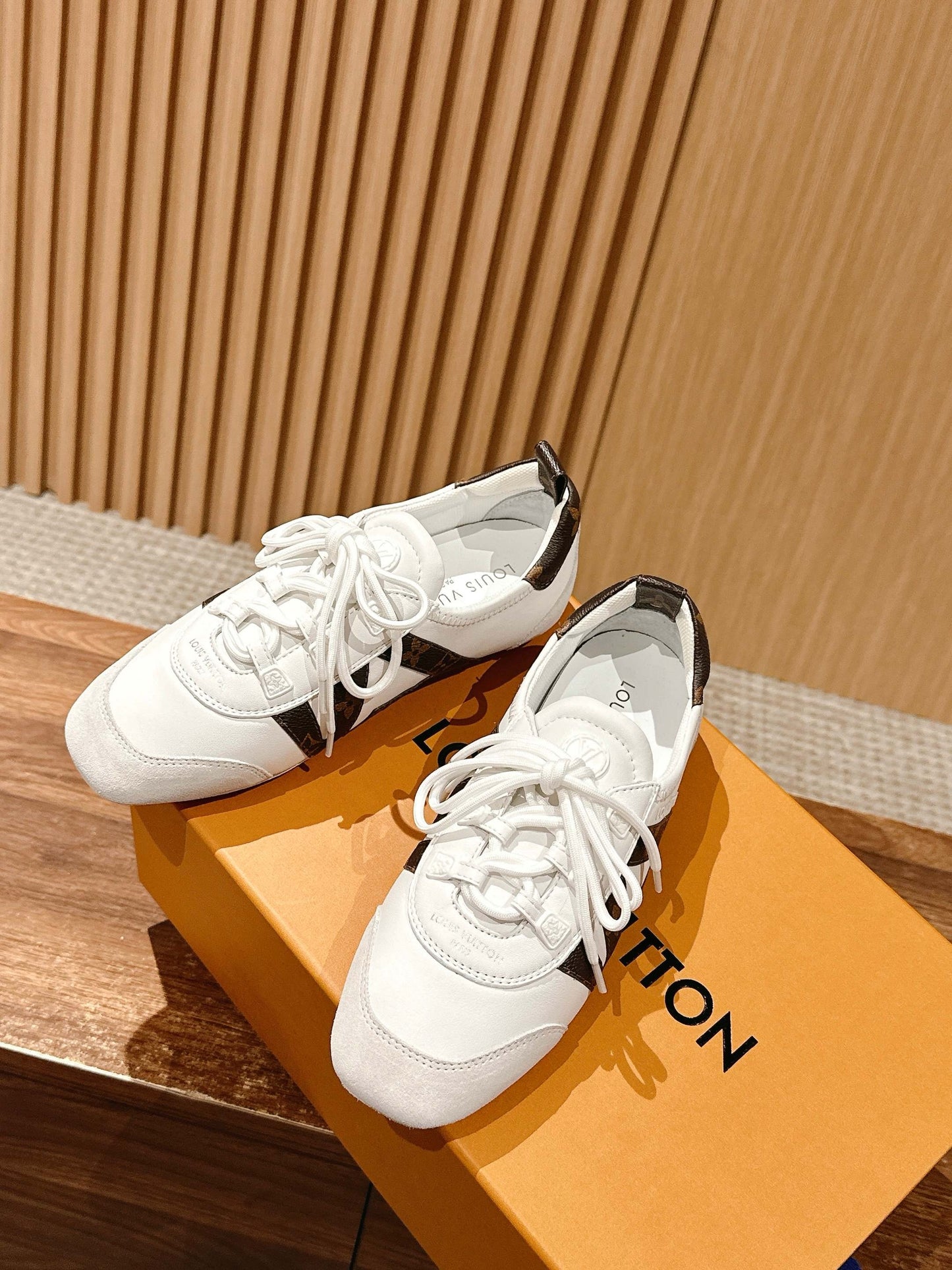 LV Sneaker