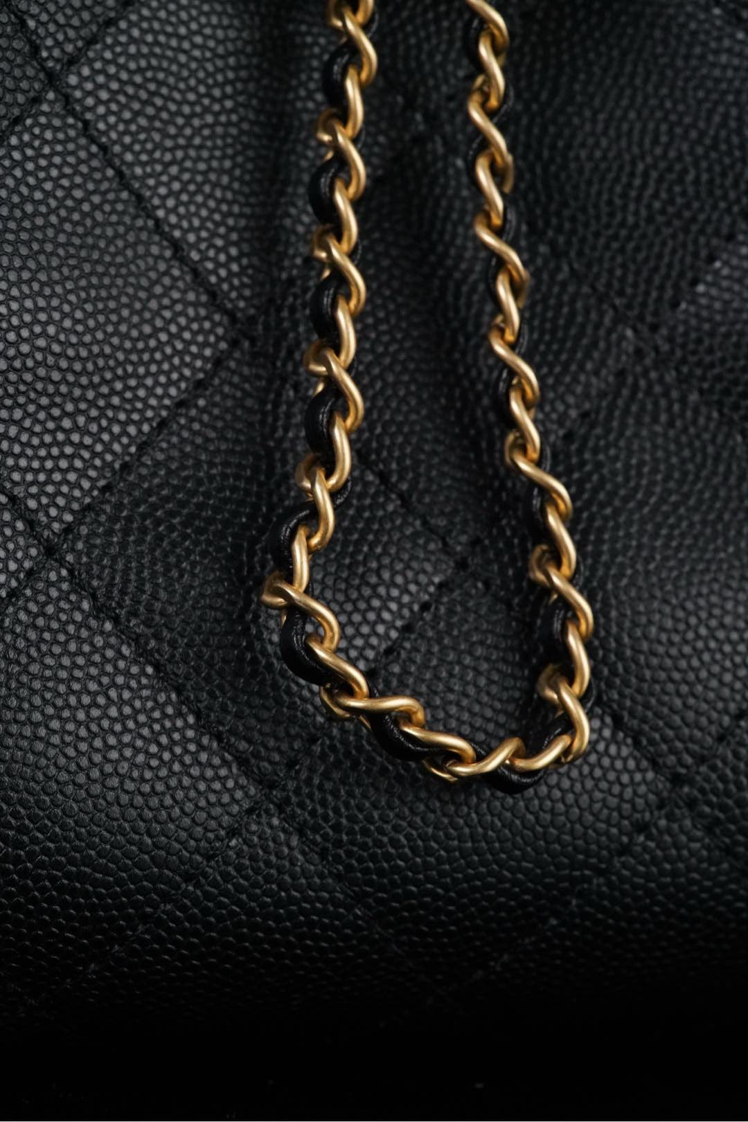 Chanel 25S Small Hobo