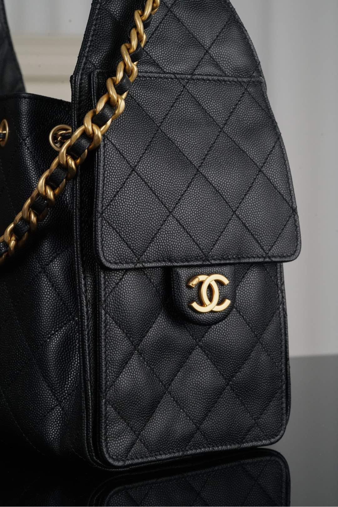 Chanel 25S Small Hobo