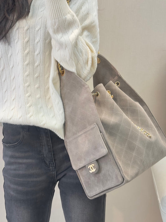 Chanel 25C Hobo