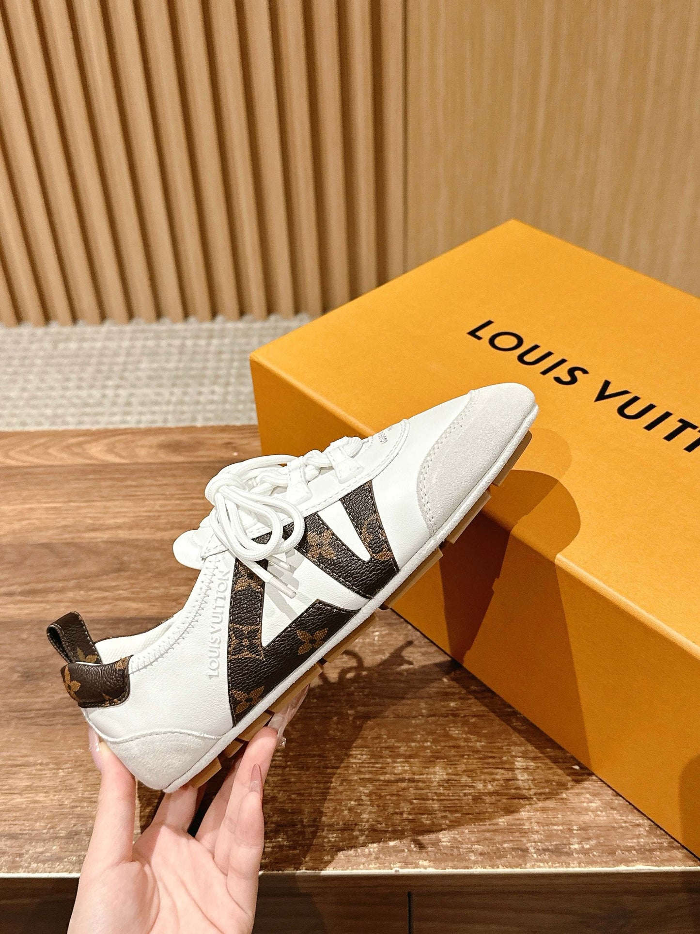 LV Sneaker